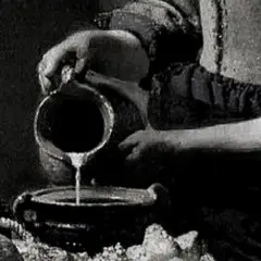 Sekrety tekstu kultury: Definicja, przykłady i analiza dla maturzysty