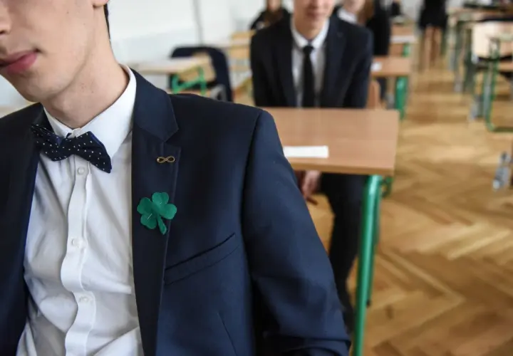 Tekst kultury: Co to jest? Jak analizować? Klucz do matury i świata
