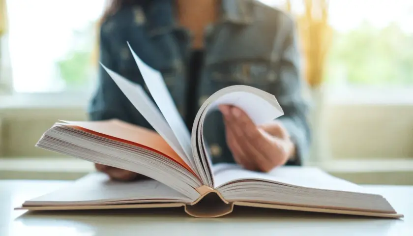 Patriotyzm w literaturze polskiej: co musisz wiedzieć przed maturą?