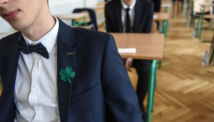 Tekst kultury: Co to jest? Jak analizować? Klucz do matury i świata