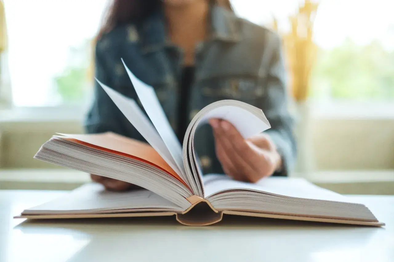 Patriotyzm w literaturze polskiej: co musisz wiedzieć przed maturą?